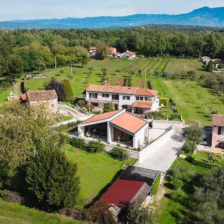 Stunning In Zupanici With Sauna Ruzici (Sveta Nedelja)